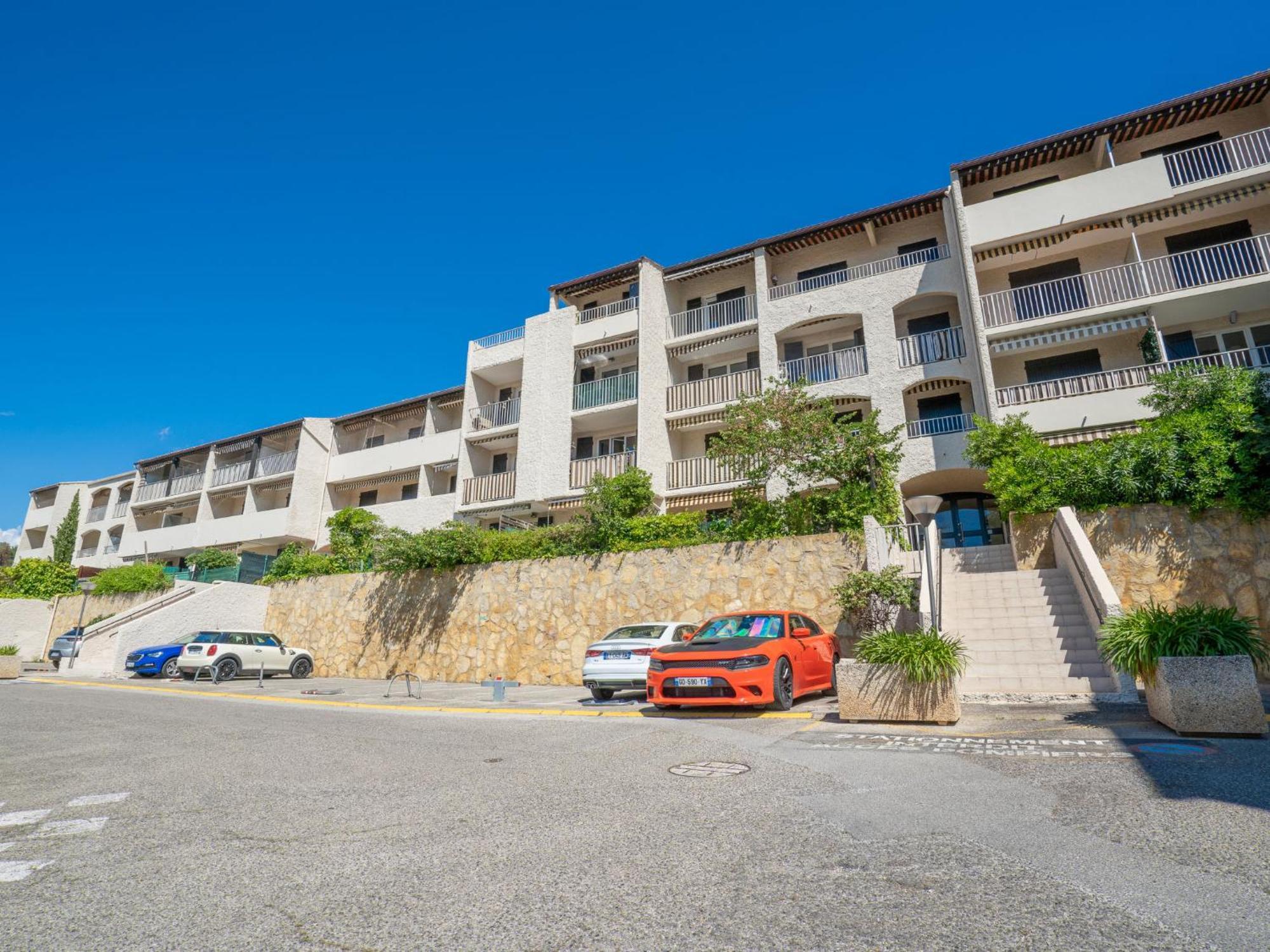 Apartment Les Aigues Marines-58 By Interhome Saint-Cyr-sur-Mer Eksteriør billede